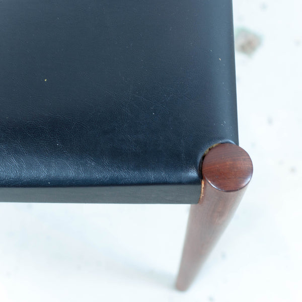 Oddhaus Vintage Luxembourg Set of 4 Danish Midcentury teak dining chairs