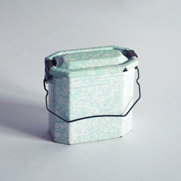 § Mint French Enamel Worker's Lunchbox