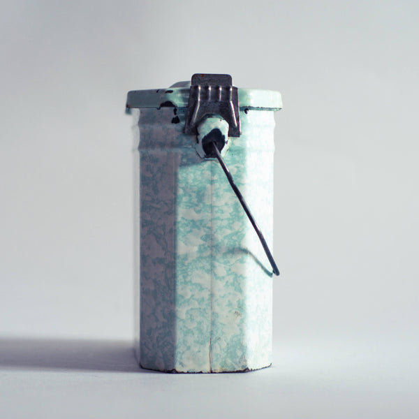 § Mint French Enamel Worker's Lunchbox