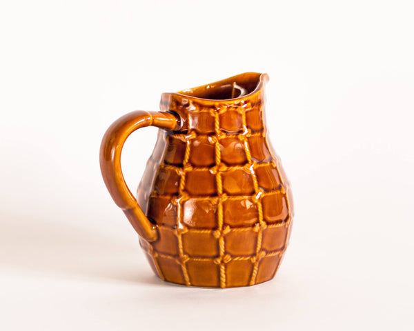 § St Clement Rope Barbotine Jug