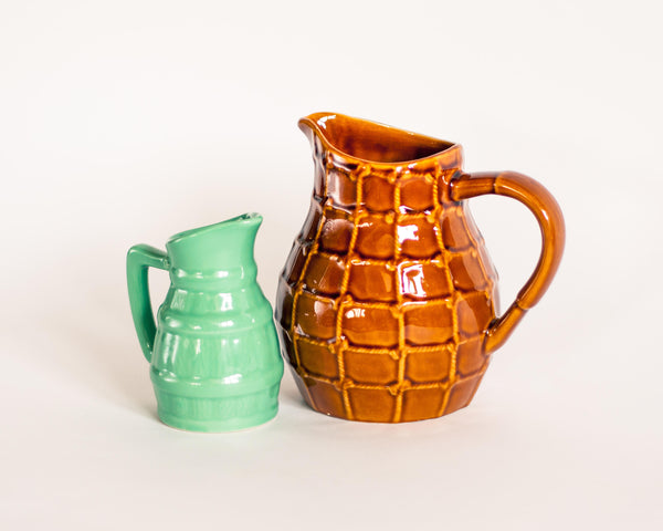 § St Clement Rope Barbotine Jug