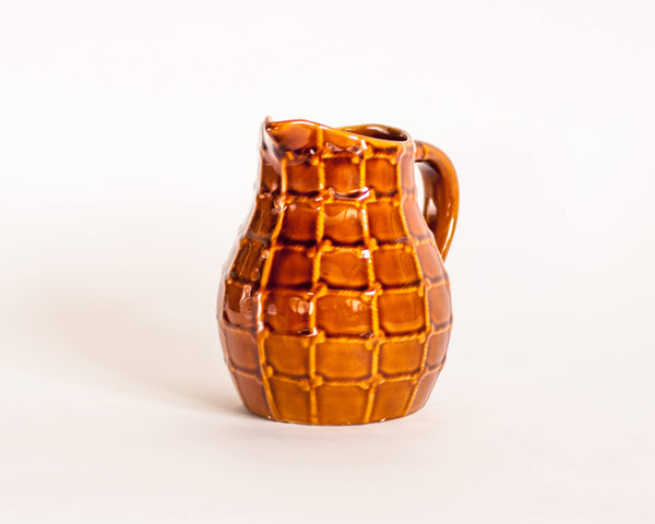 § St Clement Rope Barbotine Jug